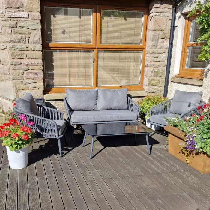 Mariano 4 pc Lounge Set